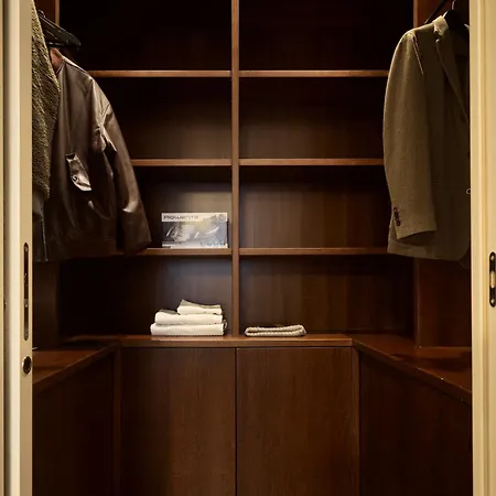 Casa Byron Апартаменти *